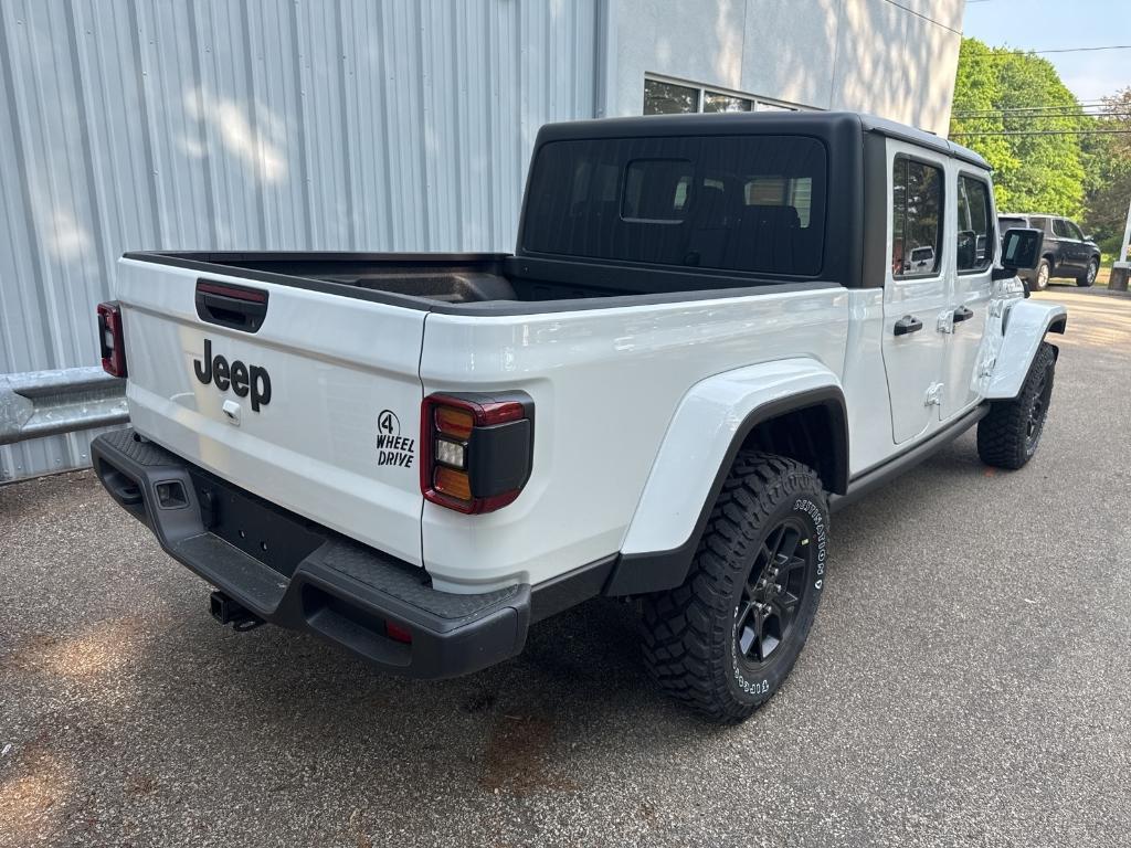 new 2025 Jeep Gladiator car, priced at $49,735