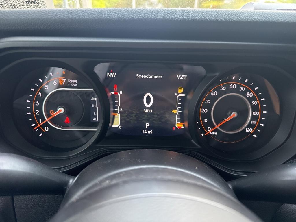 new 2025 Jeep Gladiator car, priced at $51,540