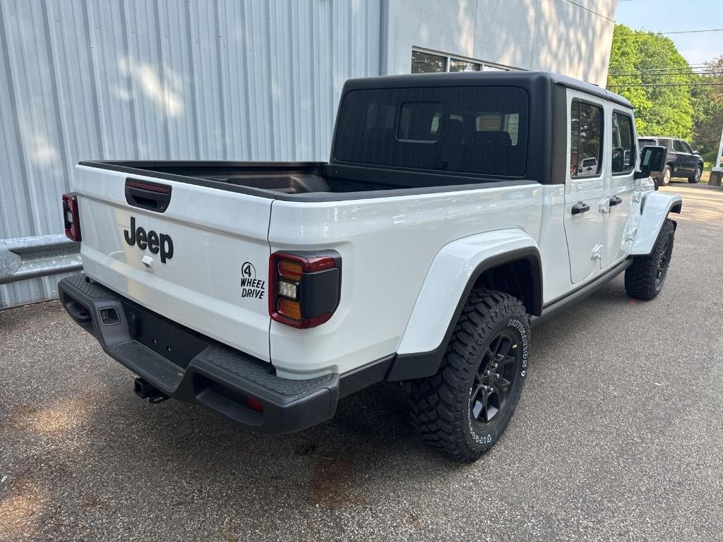 new 2025 Jeep Gladiator car, priced at $51,540