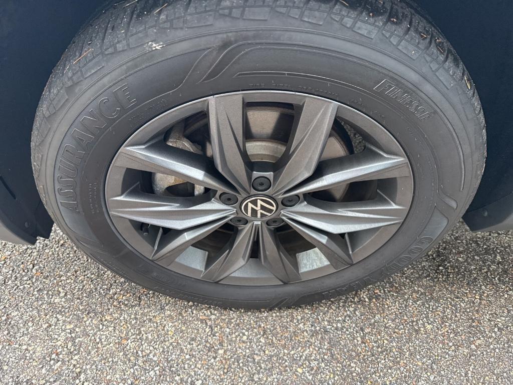 used 2022 Volkswagen Tiguan car, priced at $23,569