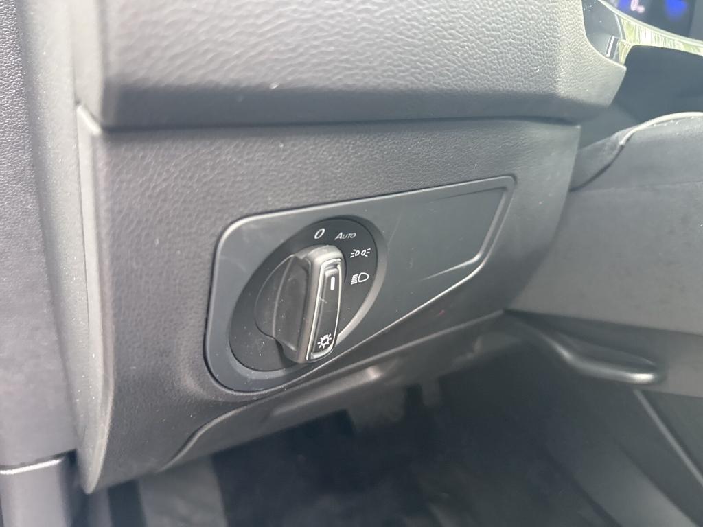 used 2022 Volkswagen Tiguan car, priced at $23,569