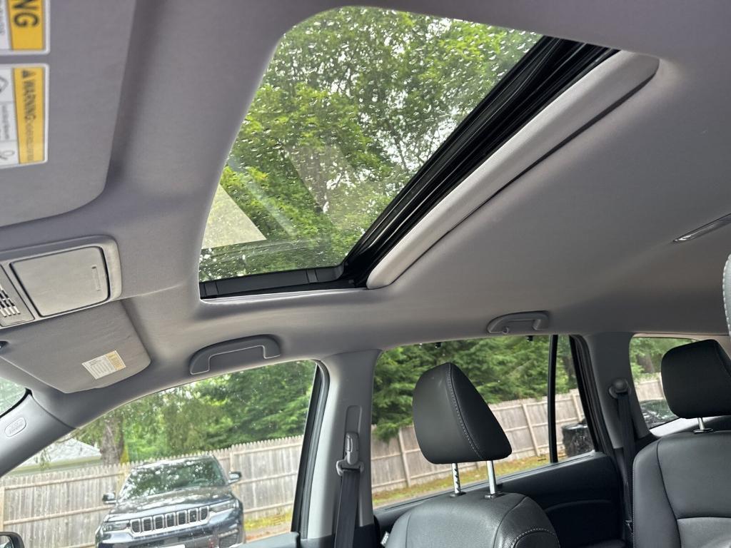used 2022 Honda Pilot car, priced at $32,855