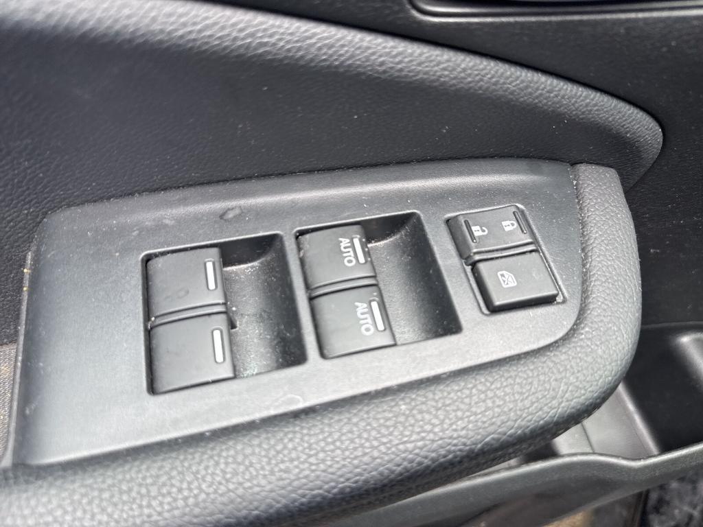 used 2022 Honda Pilot car, priced at $32,855