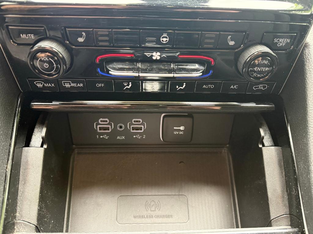used 2023 Jeep Grand Cherokee L car, priced at $31,438