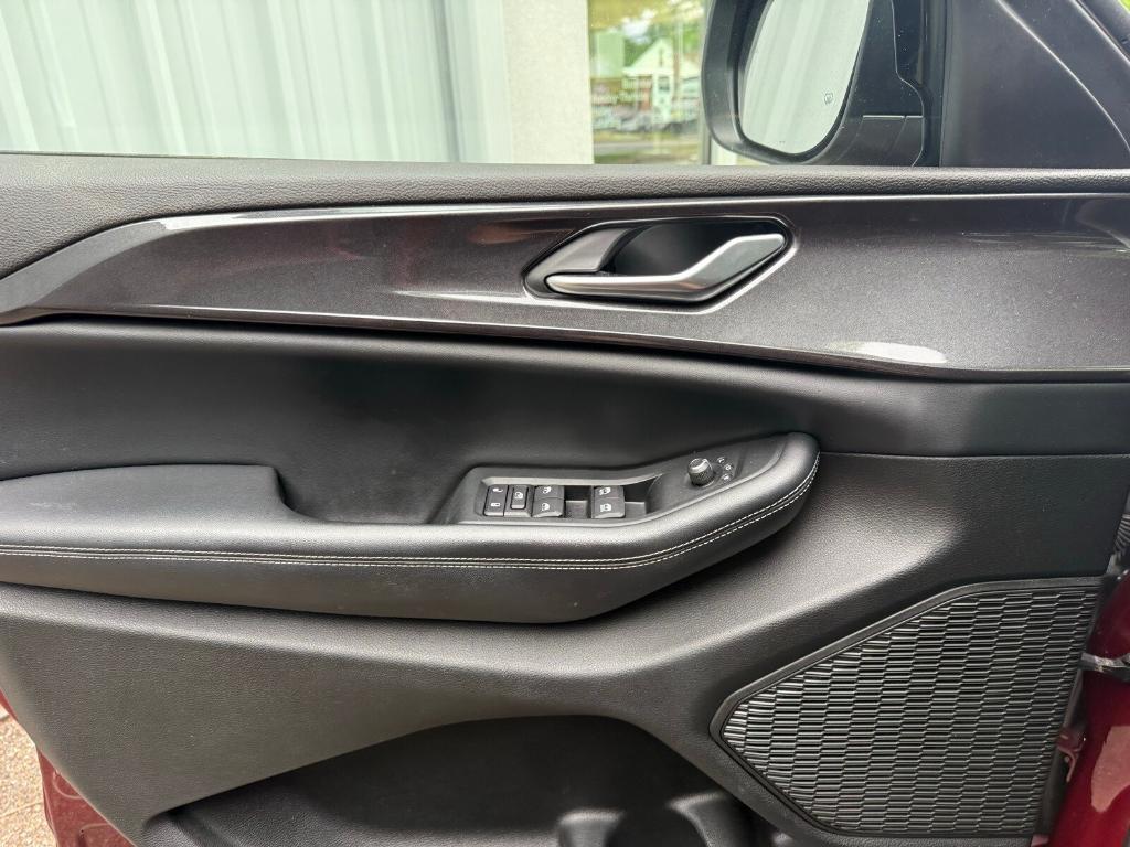 used 2023 Jeep Grand Cherokee L car, priced at $31,438