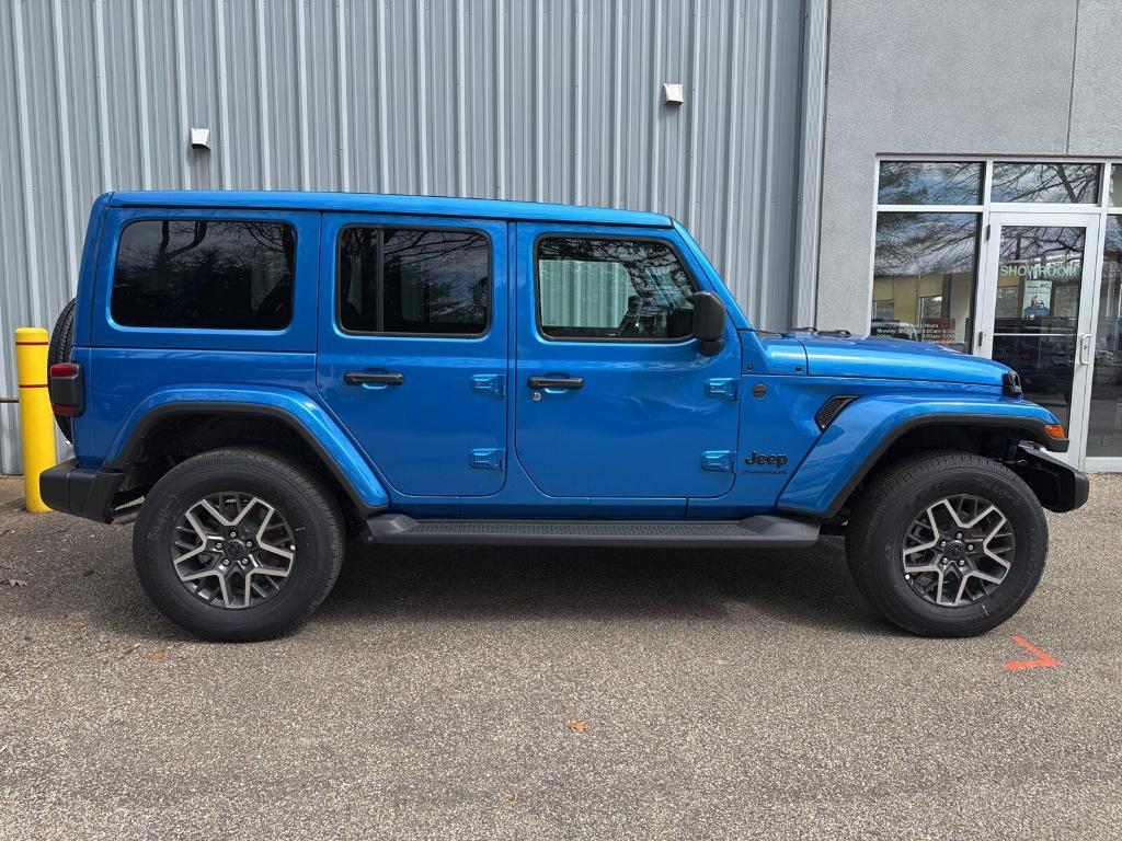 new 2025 Jeep Wrangler car, priced at $62,710