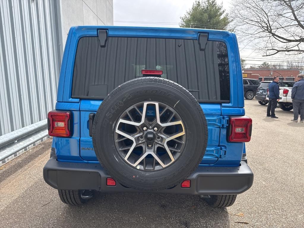 new 2025 Jeep Wrangler car, priced at $62,710