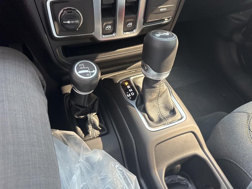 new 2025 Jeep Wrangler car, priced at $39,150