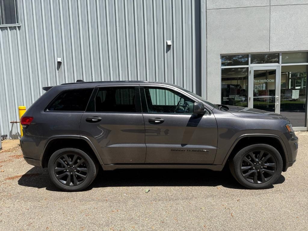 used 2021 Jeep Grand Cherokee car, priced at $24,866