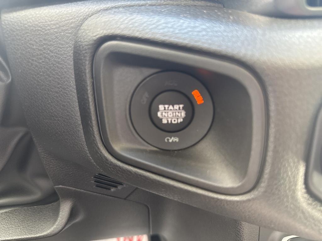 new 2025 Jeep Wrangler car, priced at $52,975