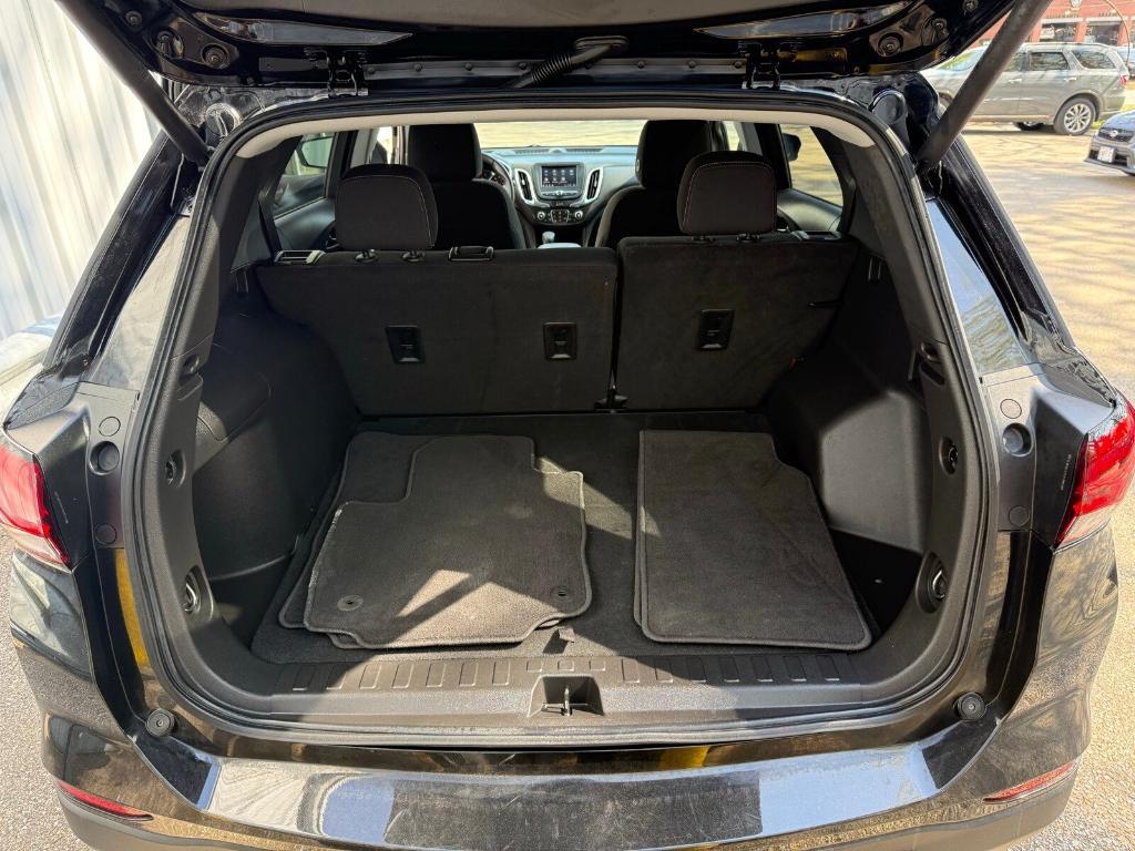 used 2022 Chevrolet Equinox car, priced at $21,997