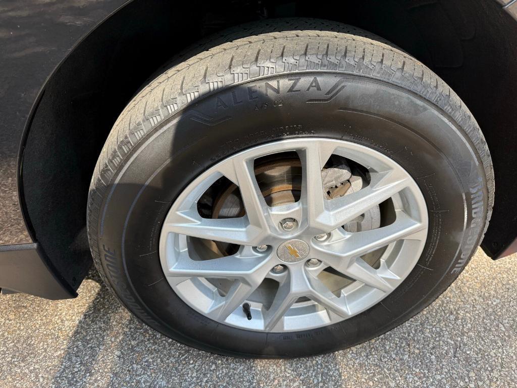 used 2022 Chevrolet Equinox car, priced at $21,997