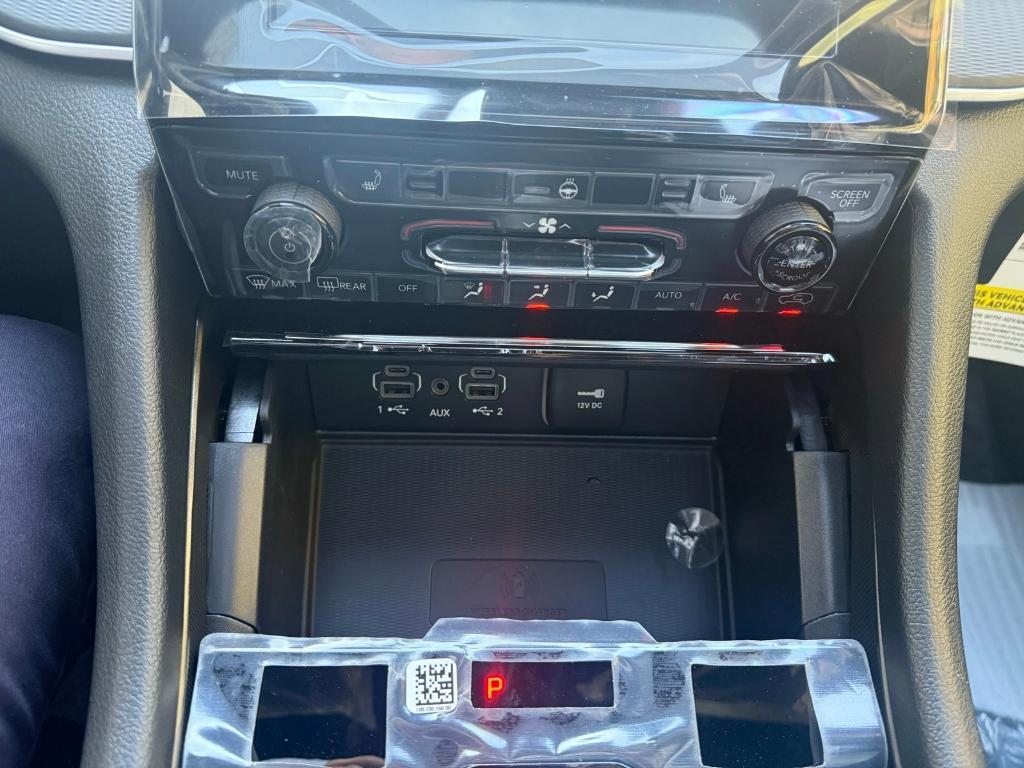 new 2025 Jeep Grand Cherokee car, priced at $45,522