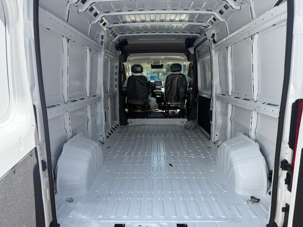 new 2025 Ram ProMaster 2500 car, priced at $50,758