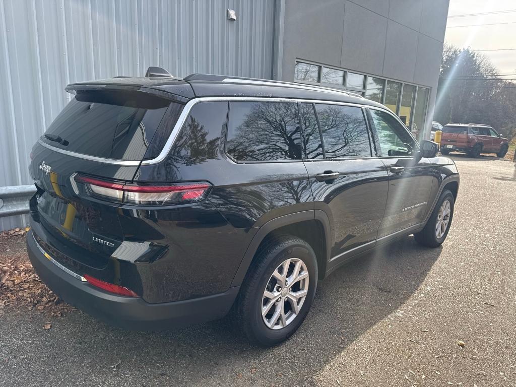 used 2022 Jeep Grand Cherokee L car, priced at $30,999