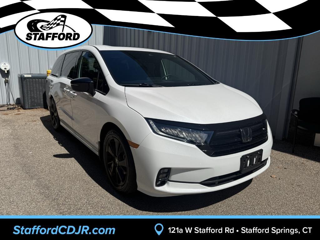 used 2024 Honda Odyssey car, priced at $40,994