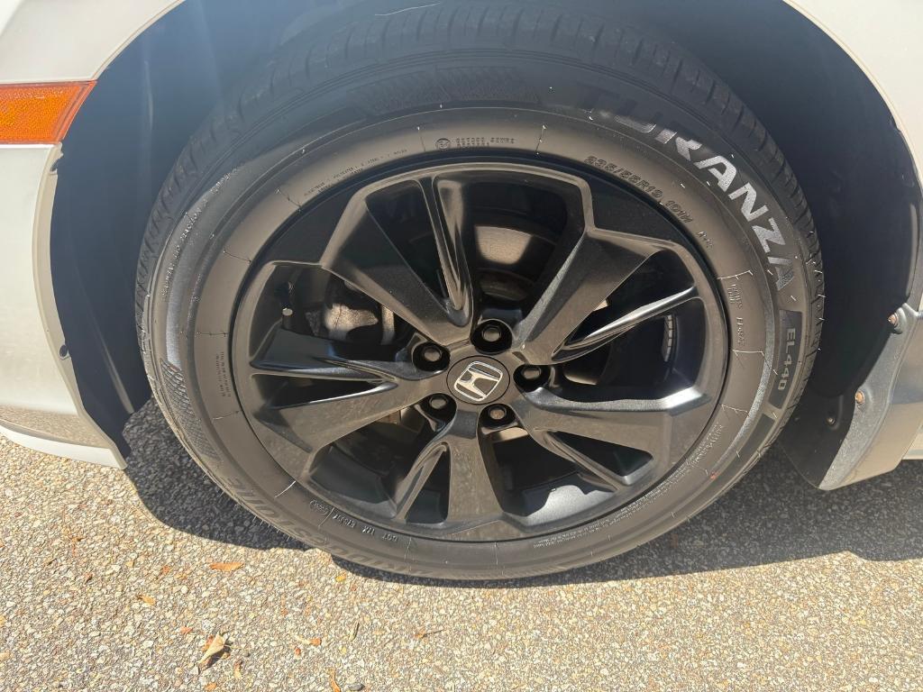 used 2024 Honda Odyssey car, priced at $38,649