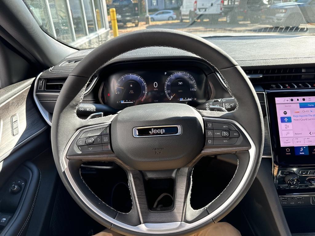 new 2025 Jeep Grand Cherokee L car, priced at $51,910