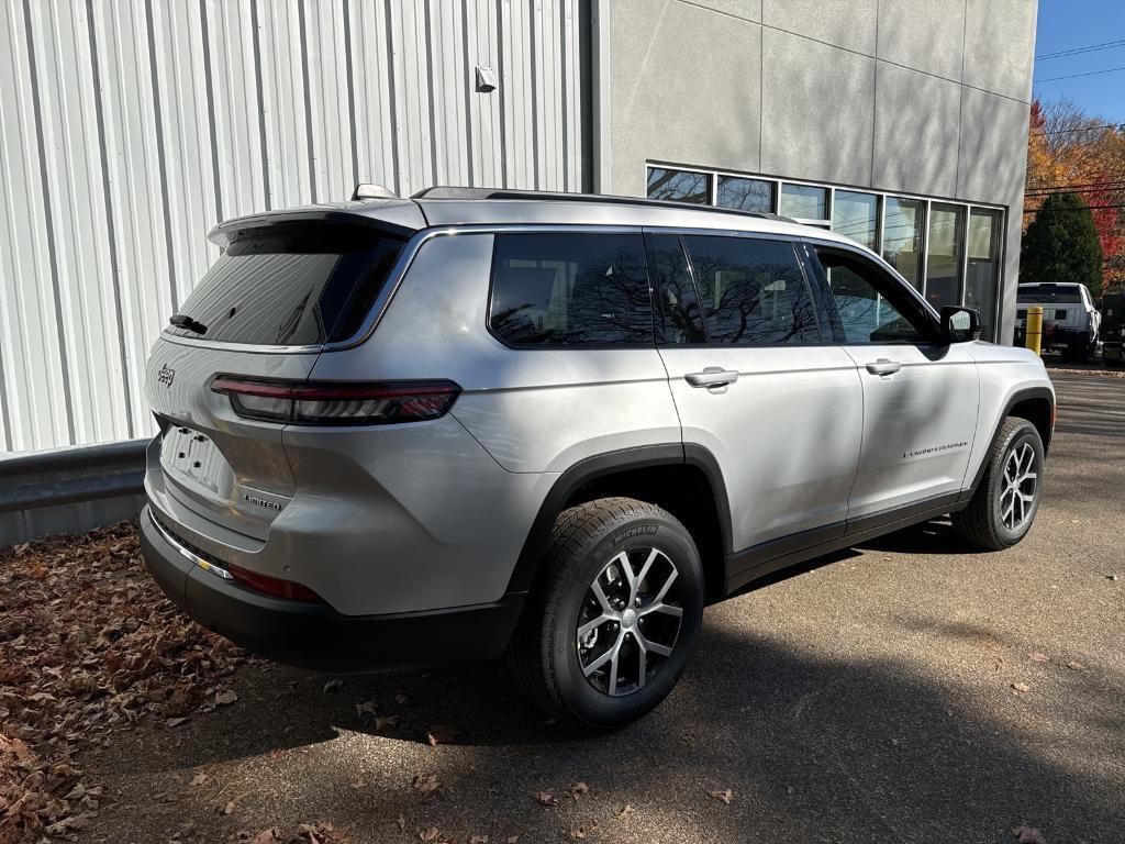 new 2025 Jeep Grand Cherokee L car, priced at $50,795