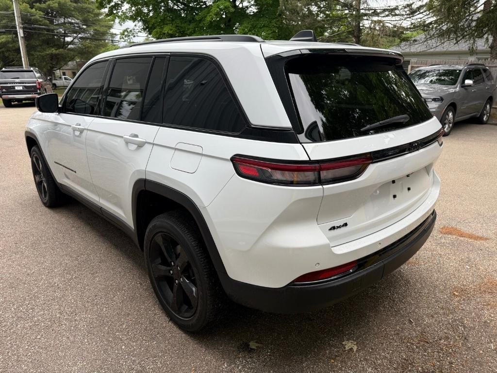 used 2023 Jeep Grand Cherokee car, priced at $31,630