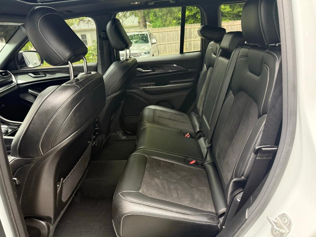 used 2023 Jeep Grand Cherokee car, priced at $31,630