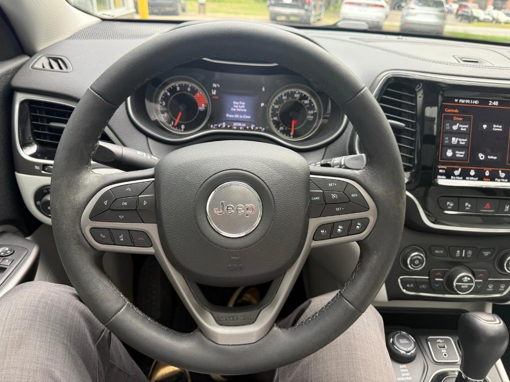 used 2021 Jeep Cherokee car, priced at $24,886