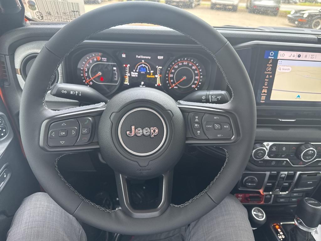 new 2025 Jeep Gladiator car, priced at $52,450