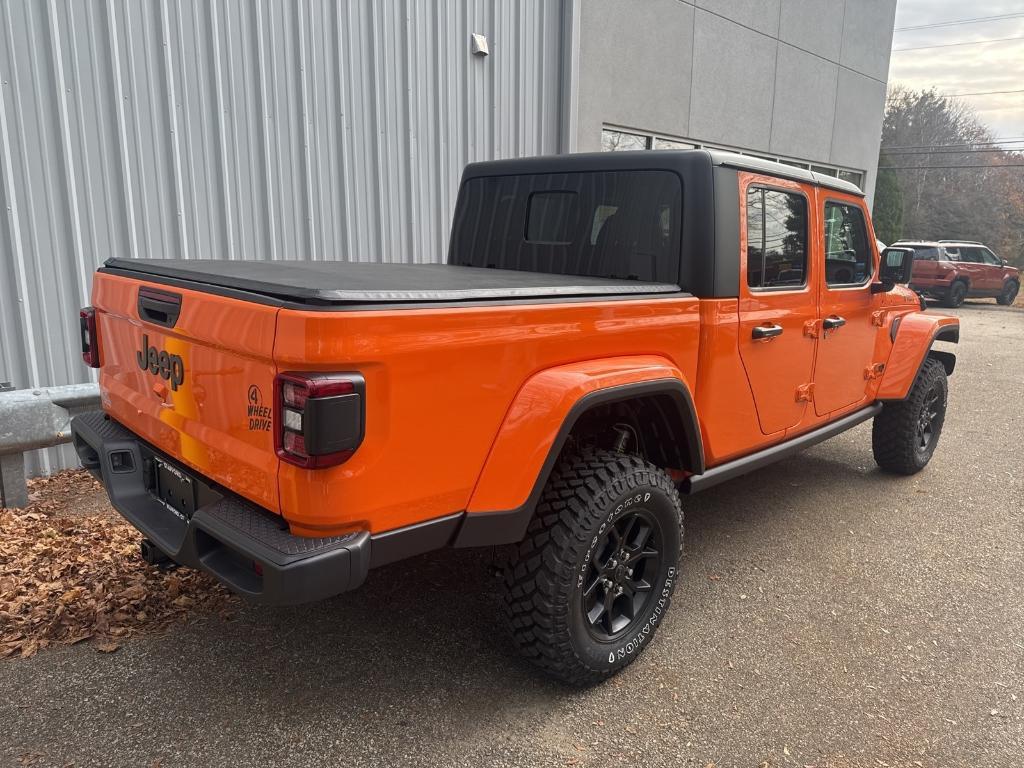 new 2025 Jeep Gladiator car, priced at $52,450