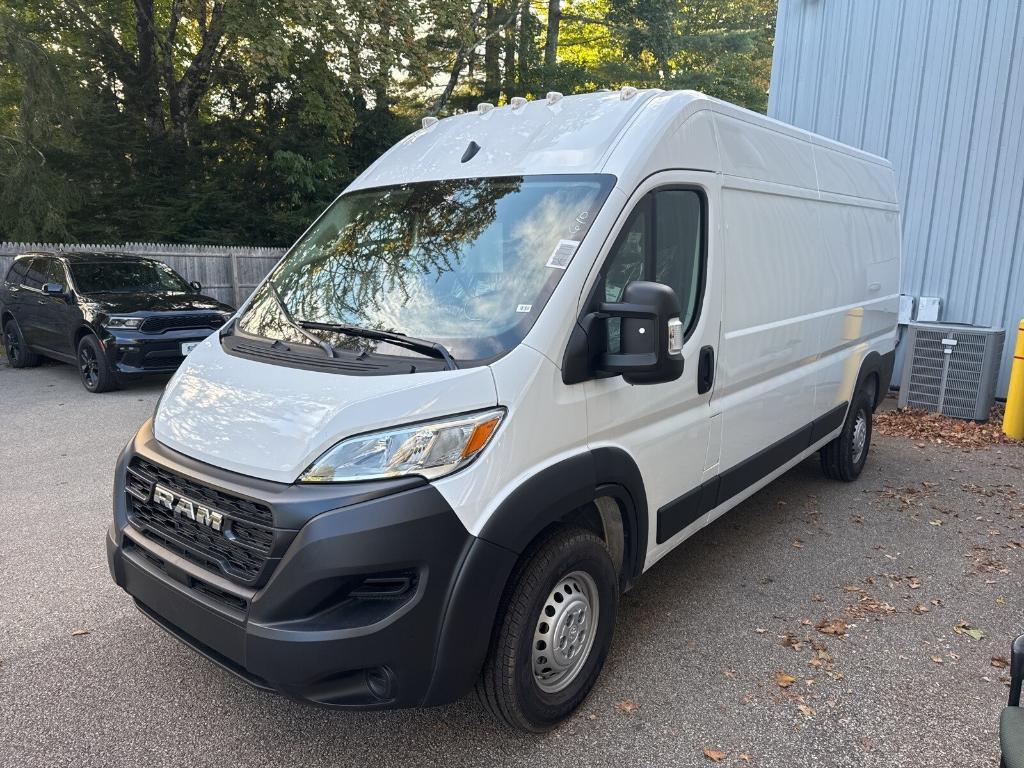 new 2025 Ram ProMaster 2500 car, priced at $51,428