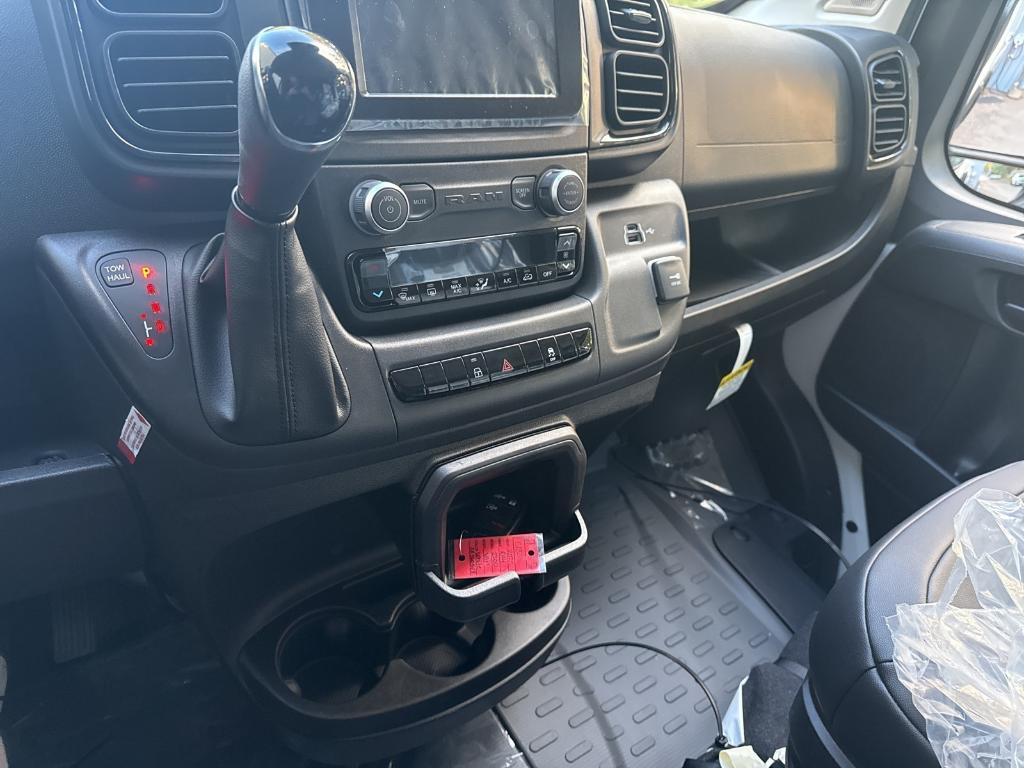 new 2025 Ram ProMaster 2500 car, priced at $51,428