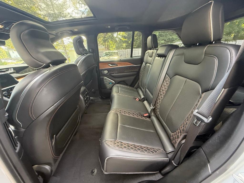 used 2022 Jeep Grand Cherokee car, priced at $44,616