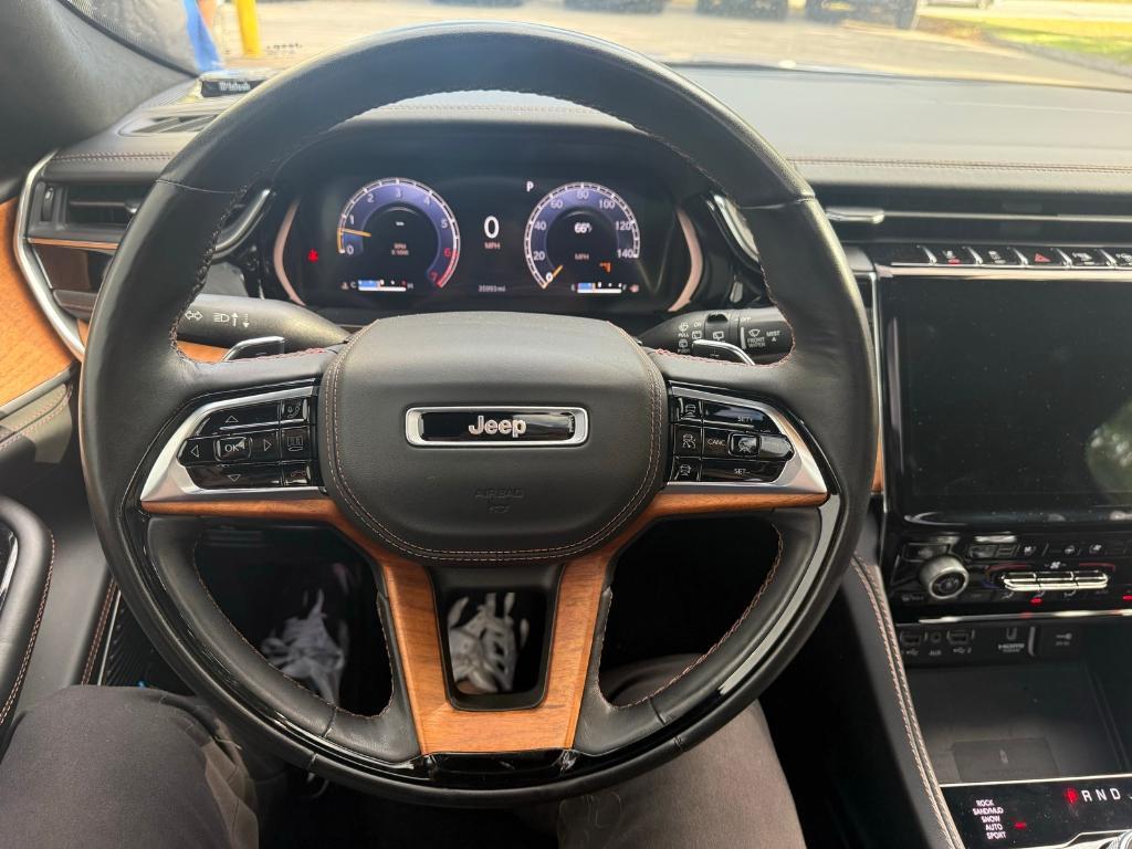 used 2022 Jeep Grand Cherokee car, priced at $44,616
