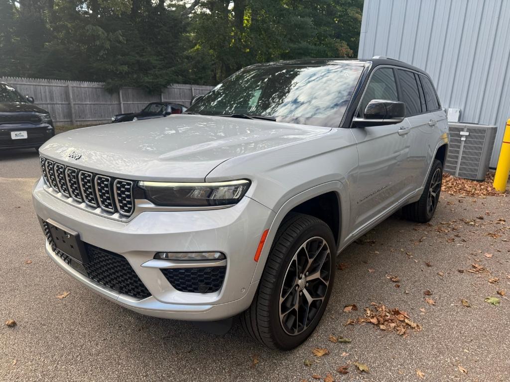 used 2022 Jeep Grand Cherokee car, priced at $44,616