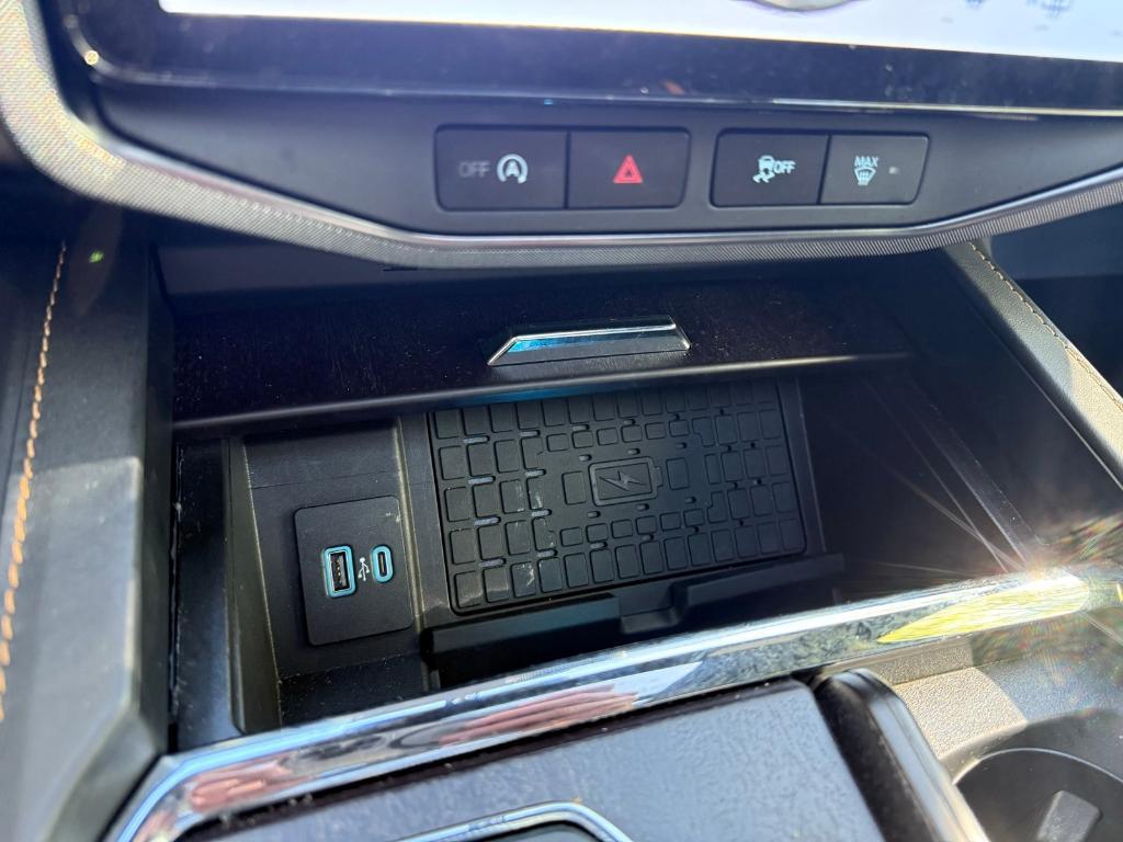 used 2023 Ford Expedition car, priced at $58,480