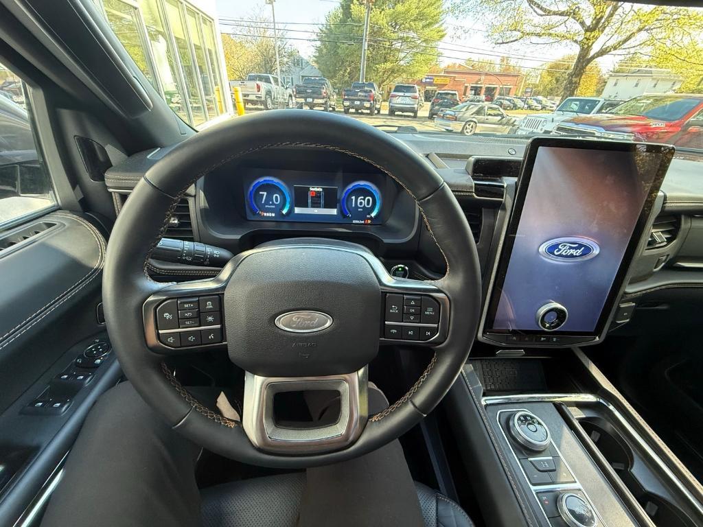 used 2023 Ford Expedition car, priced at $58,480