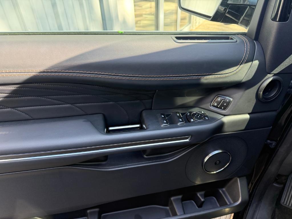 used 2023 Ford Expedition car, priced at $58,480