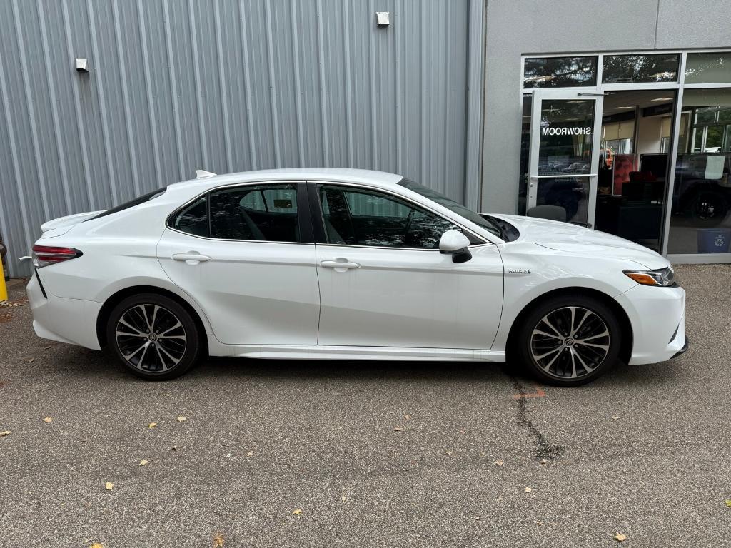 used 2020 Toyota Camry Hybrid car, priced at $21,685