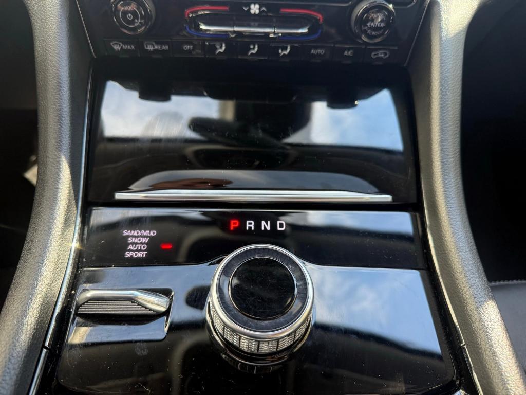 used 2021 Jeep Grand Cherokee L car, priced at $30,605