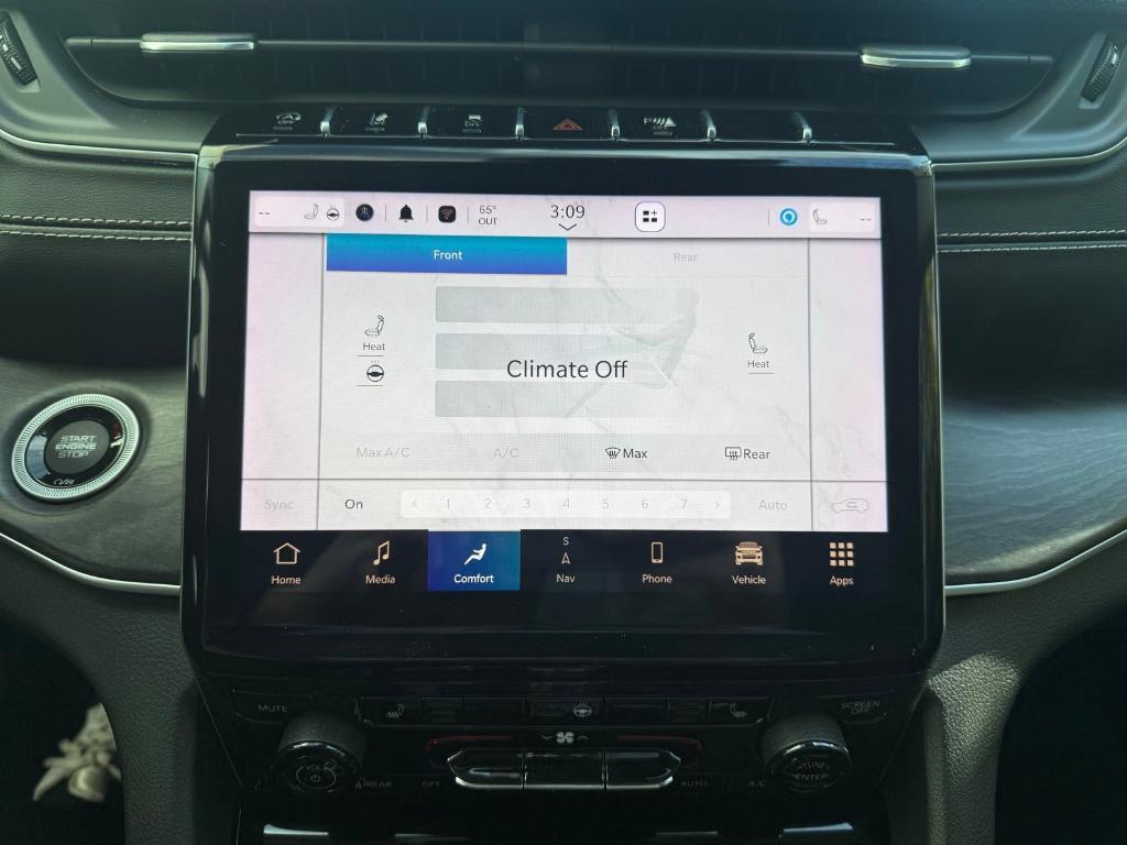 used 2021 Jeep Grand Cherokee L car, priced at $30,605