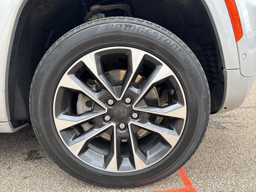used 2021 Jeep Grand Cherokee L car, priced at $33,757