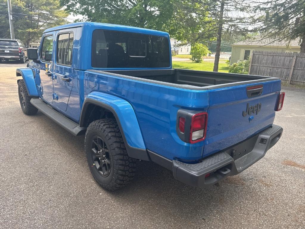 new 2025 Jeep Gladiator car, priced at $49,410