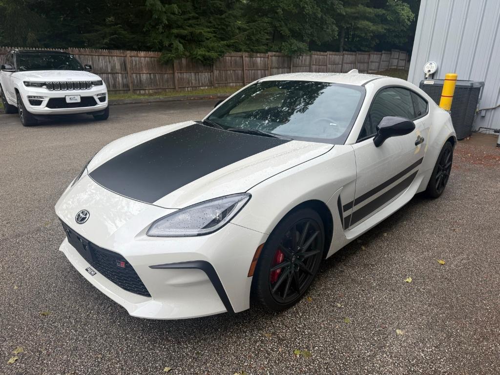 used 2024 Toyota GR86 car, priced at $36,954