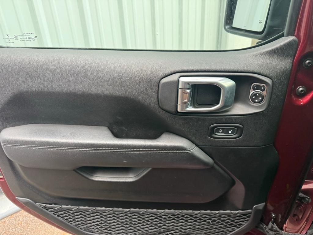 used 2021 Jeep Wrangler Unlimited car, priced at $36,272