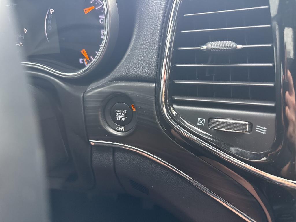 used 2021 Jeep Grand Cherokee car, priced at $27,862
