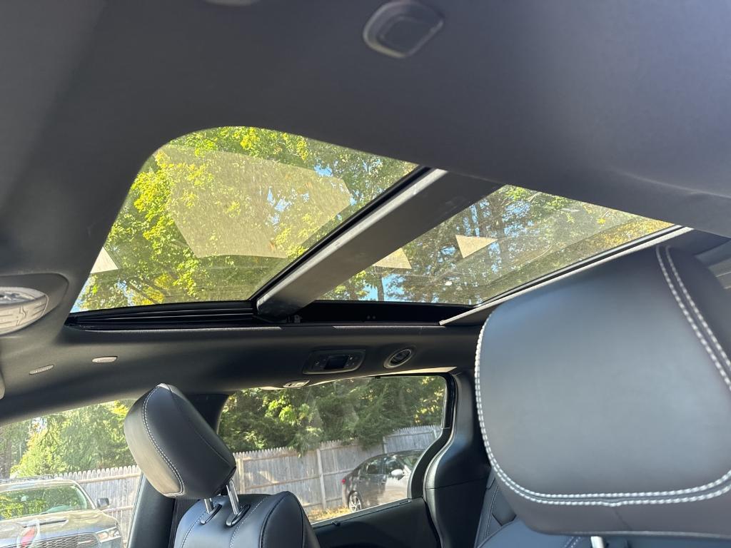 new 2025 Chrysler Pacifica car, priced at $47,848