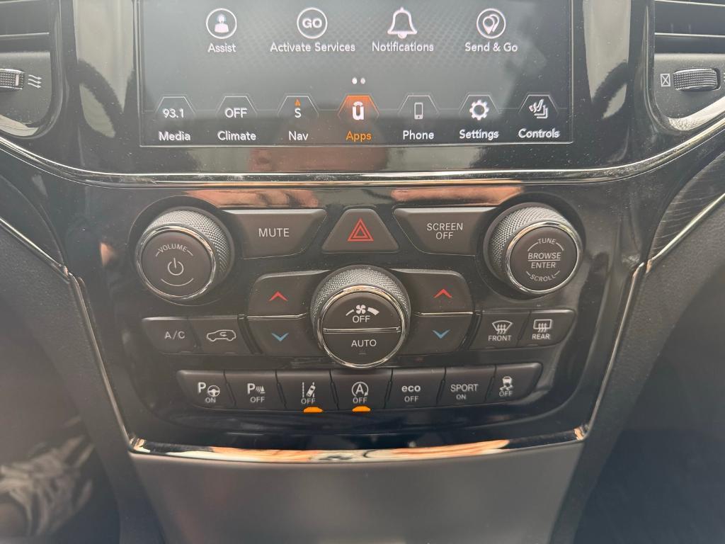 used 2021 Jeep Grand Cherokee car, priced at $28,845