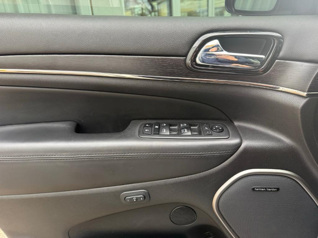 used 2021 Jeep Grand Cherokee car, priced at $28,845