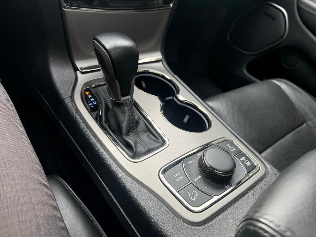 used 2021 Jeep Grand Cherokee car, priced at $28,845