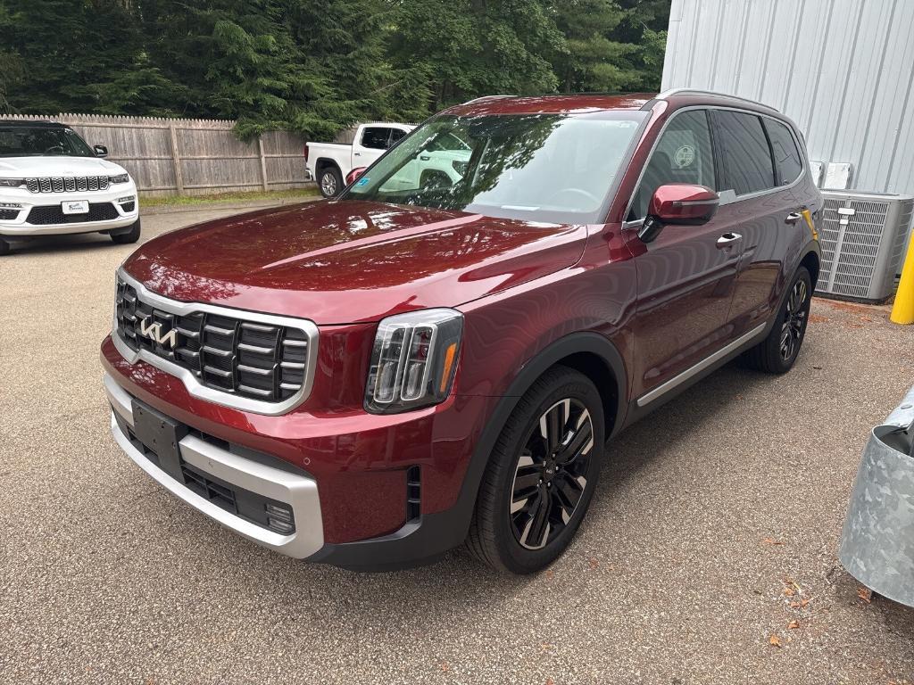 used 2024 Kia Telluride car, priced at $43,881
