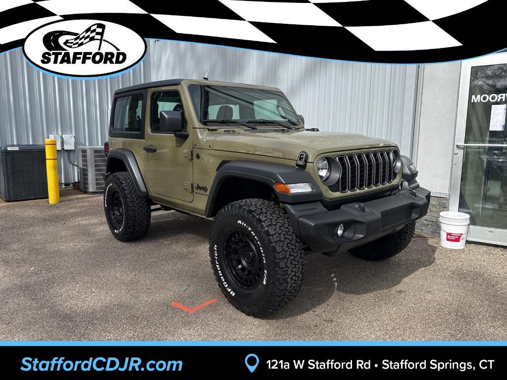 new 2025 Jeep Wrangler car, priced at $48,658